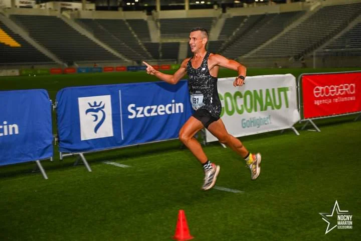 Filip na stadionie